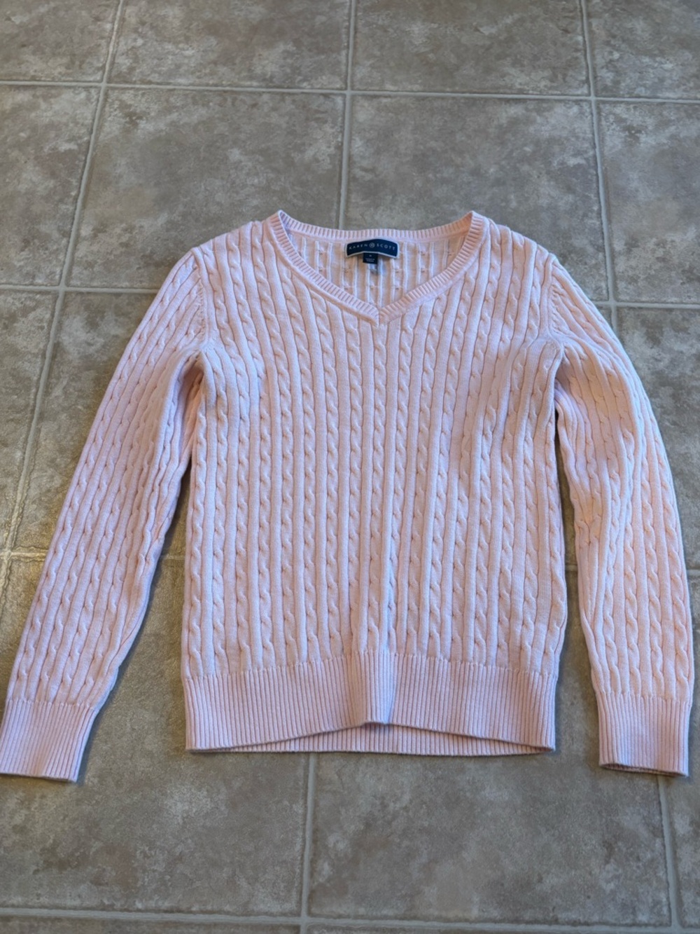 Cable Knit V-Neck Sweater in baby Pink - Karen Scott